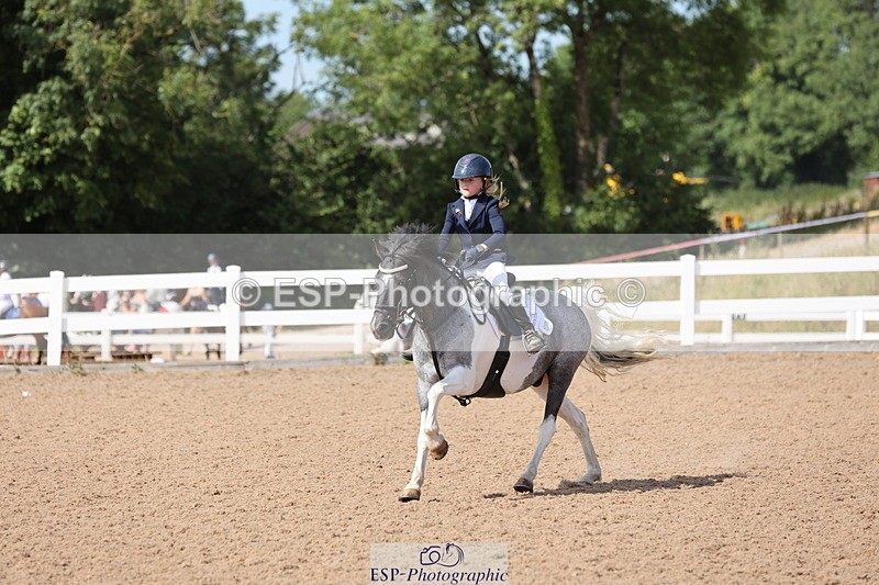 240629A-161107-07936 - Cls 13 Stepping Stones 128cm + 138cm