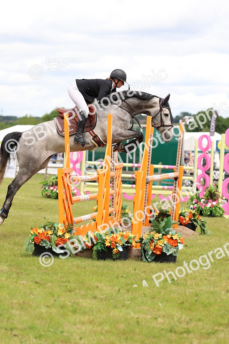 SBM_13889 - Class 206 - Senior Newcomers - 1.10m Open