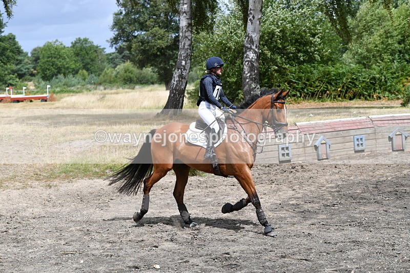 WJ5_1572 - XC Time 11:30 to 12:01