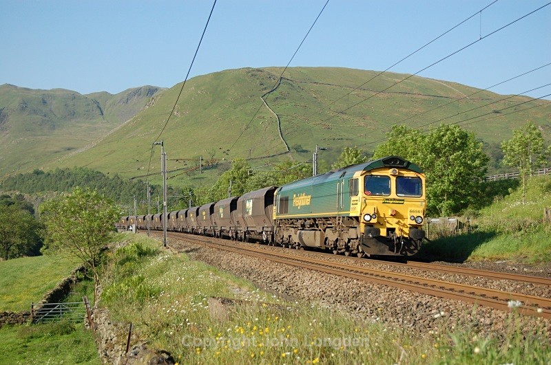 3.6.11 66561 4Z97 Warrington - Carlisle, Low Borrow Bridge - West Coast Main Line (north to south)