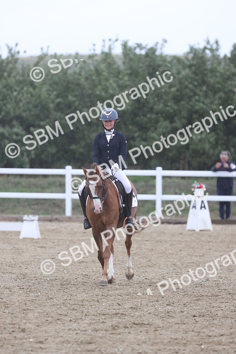 SBM_004337 - Class 9 - Novice 3 Champs