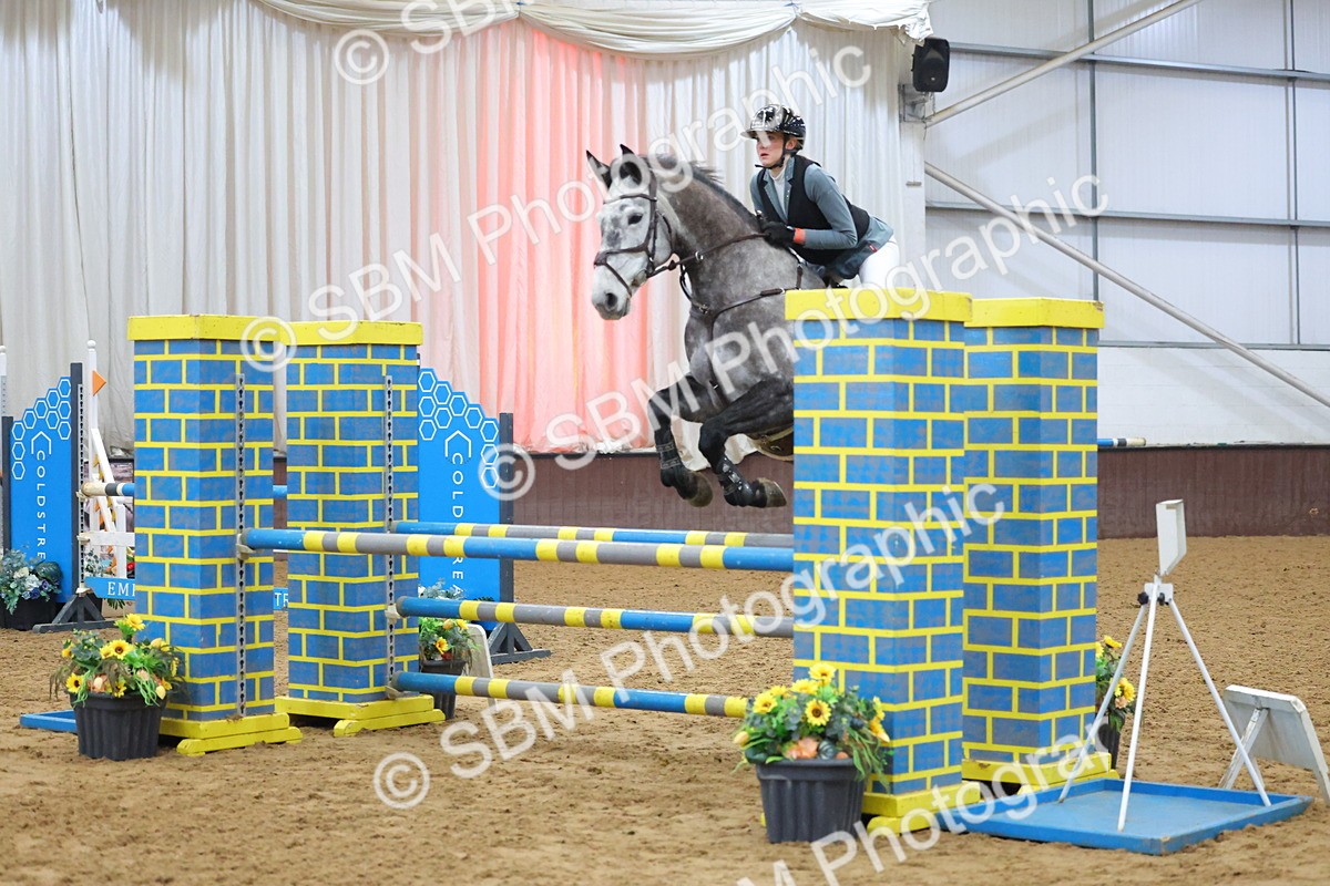 SBM_008495 - Class 21 - Nupafeed Supplements Senior Discovery/ 1m Open - First Round (1.00m)