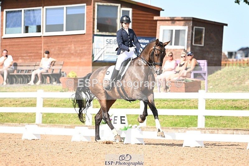 250620-171141-05141 - BD Cls 13 - Adv Medium 5