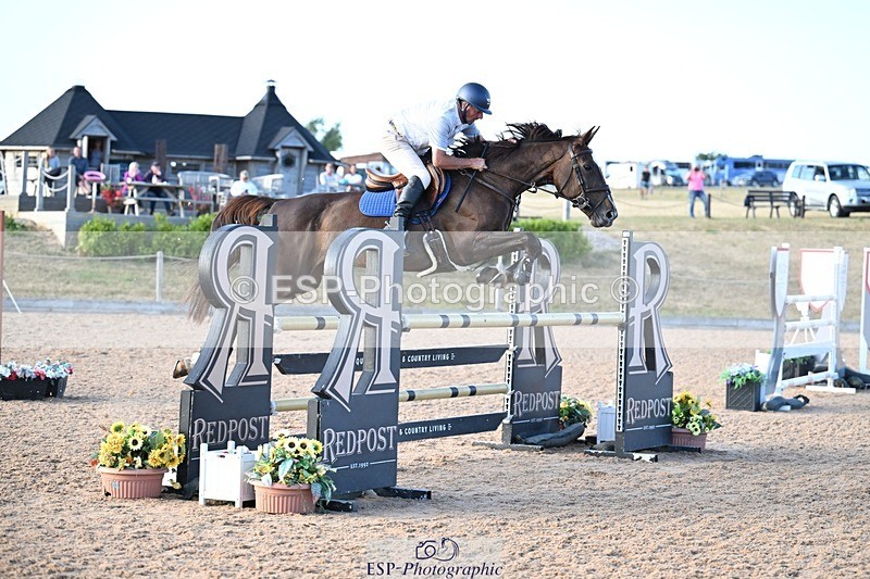 260731-193231-07160 - Cls 15 Snr Foxhunter
