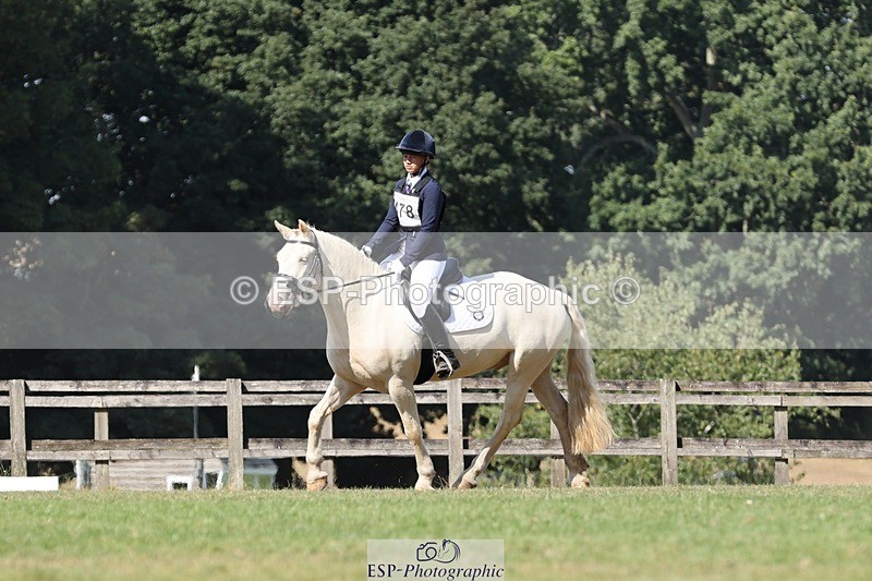 250823A-110510-27864 - Arena D