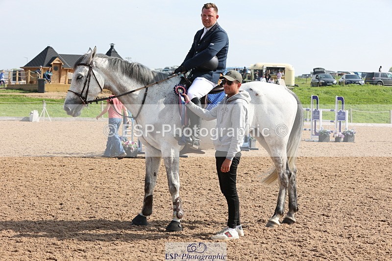 240511A-094545-11206 - Cls 32 Foxhunter