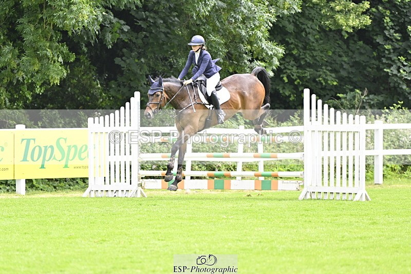 250613A-120004-00851 - Cls 2 Snr 1.15m Members Cup