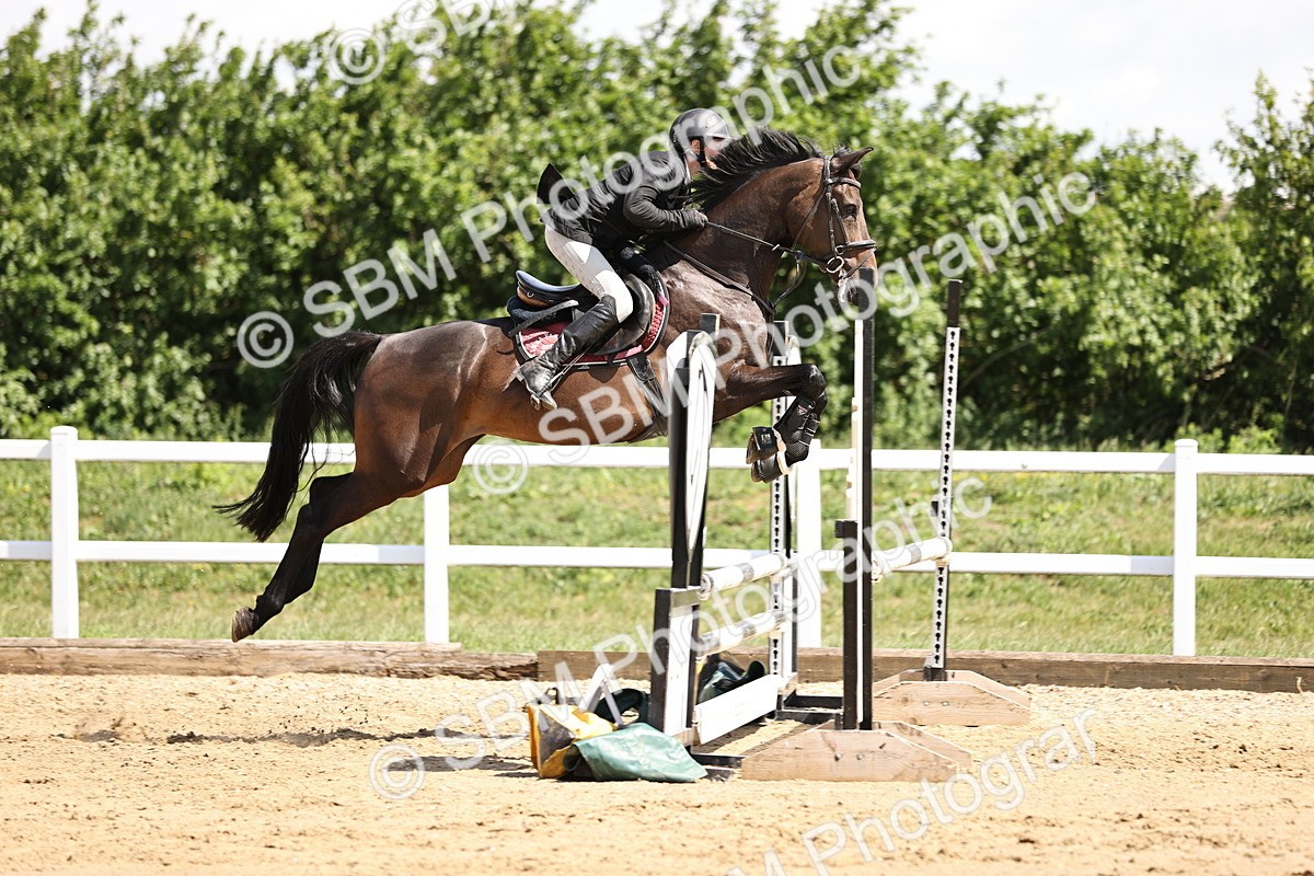 SBM_002369 - Class 9 - Senior British Novice - 90cm