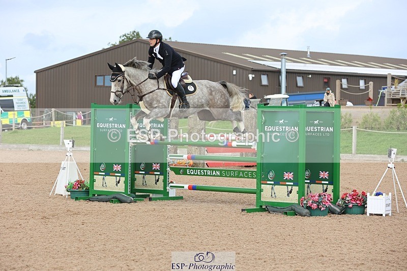 250911-110247-00814 - Cls 2 Snr Newcomers