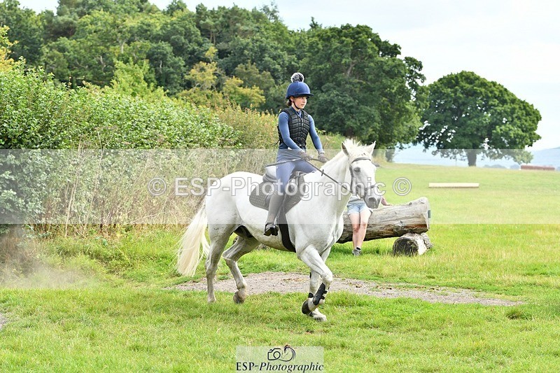 230817-153129-01537 - Theo's 2nd Group - XC