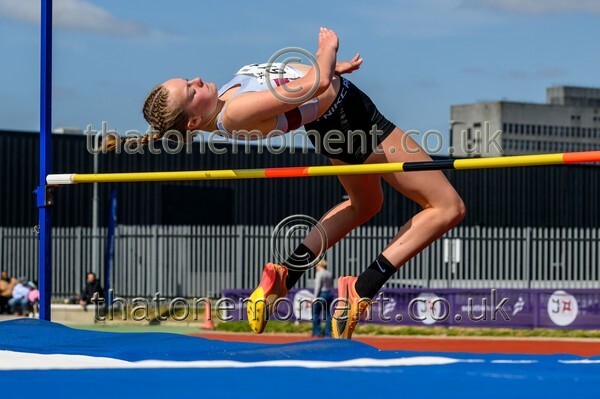 Age25SAT-915872 - Field Female Set Two