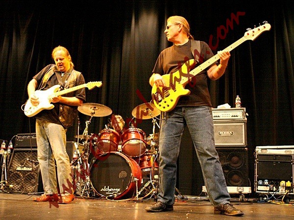 057_RT5B8035 - Walter Trout
