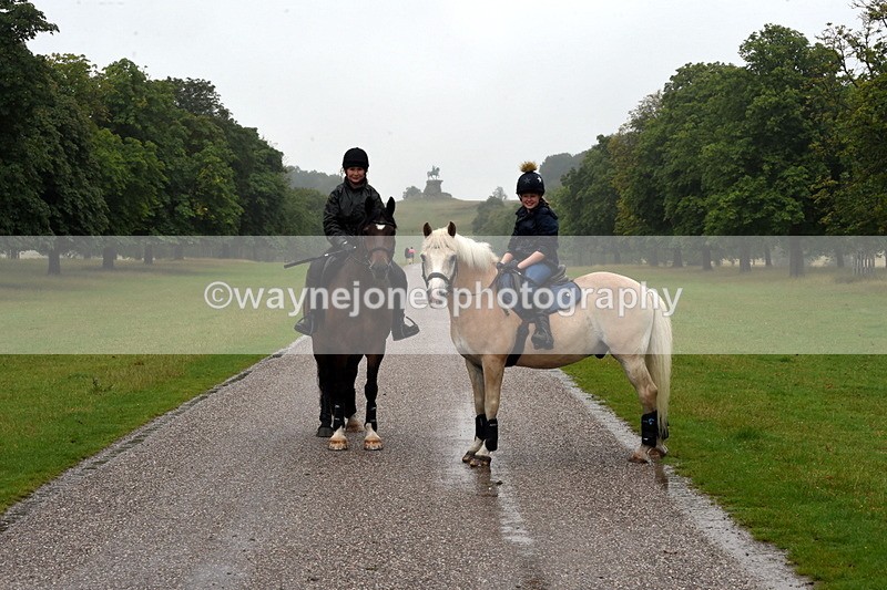 TT3_8574 - Time at Crossing 11:44 to 12:54