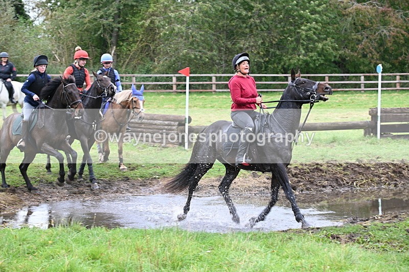 WJ6_6709 - Time at Photographer 13:06 to 13:23