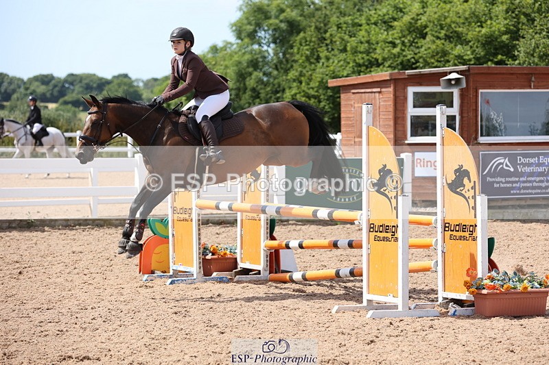 240629A-113021-04571 - Cls 17 Discovery and 90cm Open