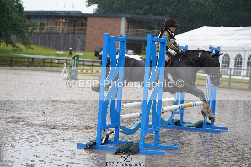 240824X-083112-20276 - 70cm Round 1 8.30 to 9.30