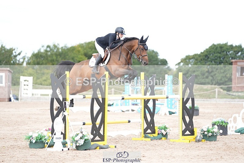 250801-112016-04898 - Cls 14 Snr Fox 1st Rnd