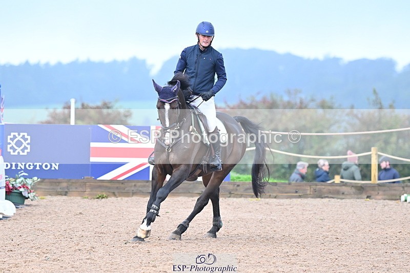 231013A-100109-01081 - Cls 7 Discovery & 1m Open