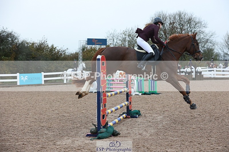 231112A-082735-02685 - Cls 16 Snr 90cm Open