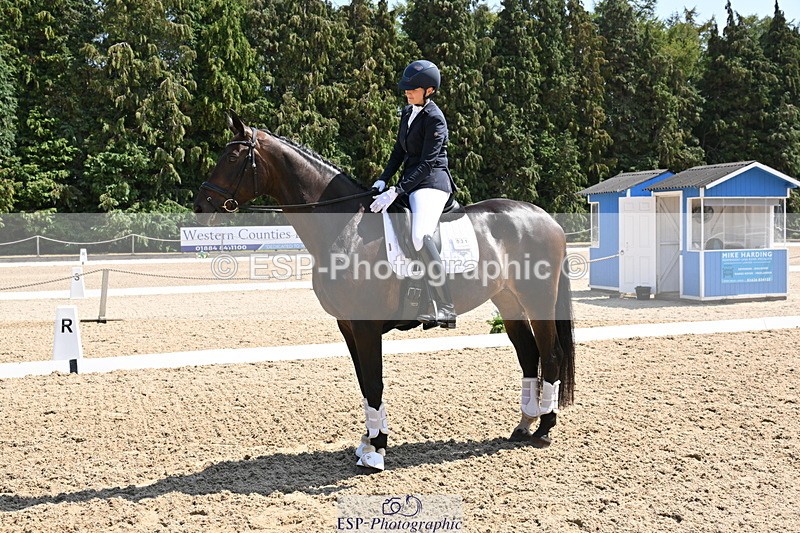 250810A-132604-06597 - Medium SILVER Presentations