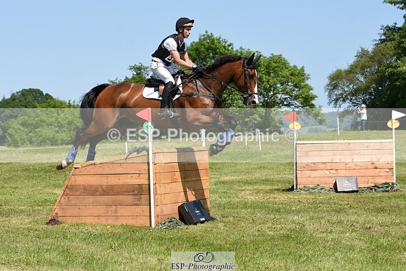 230527-142132-09466 - 325-LONESTAR-Thomas_Hawke-XC