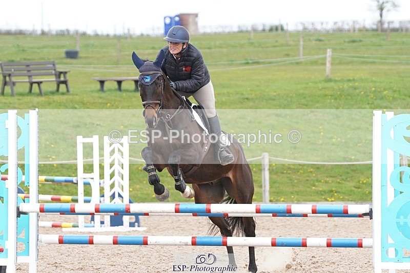 250414-135846-01049 - 90cm Round 2