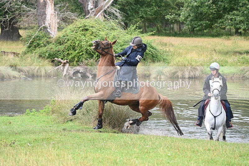 WJ7_9398 - Time at Water 12:24 to 13:32