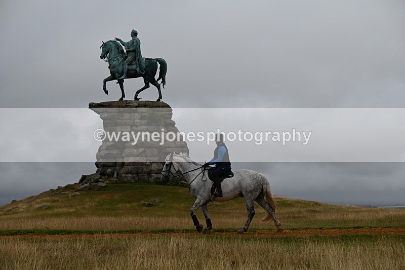 DSC_2355 - Time at Statue 12:34 to 12:56