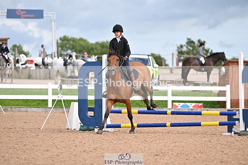 240806A-160415-00197 - Clear Round & 60cm BS Club & Schools