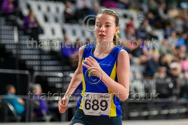 AgeInd25SAT-910069 - Track Female Set Two