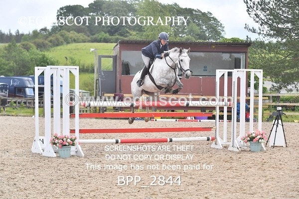 BPP_2844 - SUN CLASS 18 Senior Newcomers/ 1.10m Open