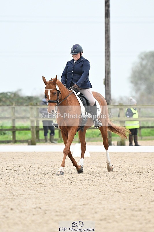 241103-142042-01941 - Novice 1 - 13.10 to 14.34