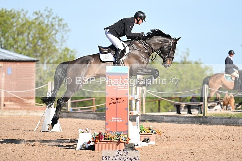 250509-084605-04555 - Cls 13 Snr Foxhunter