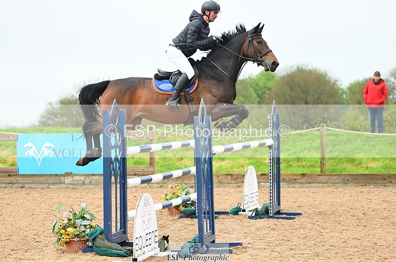 230505A-102200-02889 - Cls 20 Snr Foxhunter