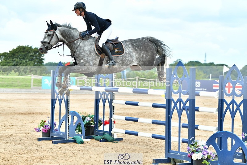 230720A-125422-03001 - Cls 33, 7 Yr Olds 1.30m