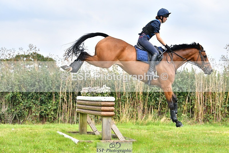 230817-132558-02915 - Abbie's 1st Group - XC