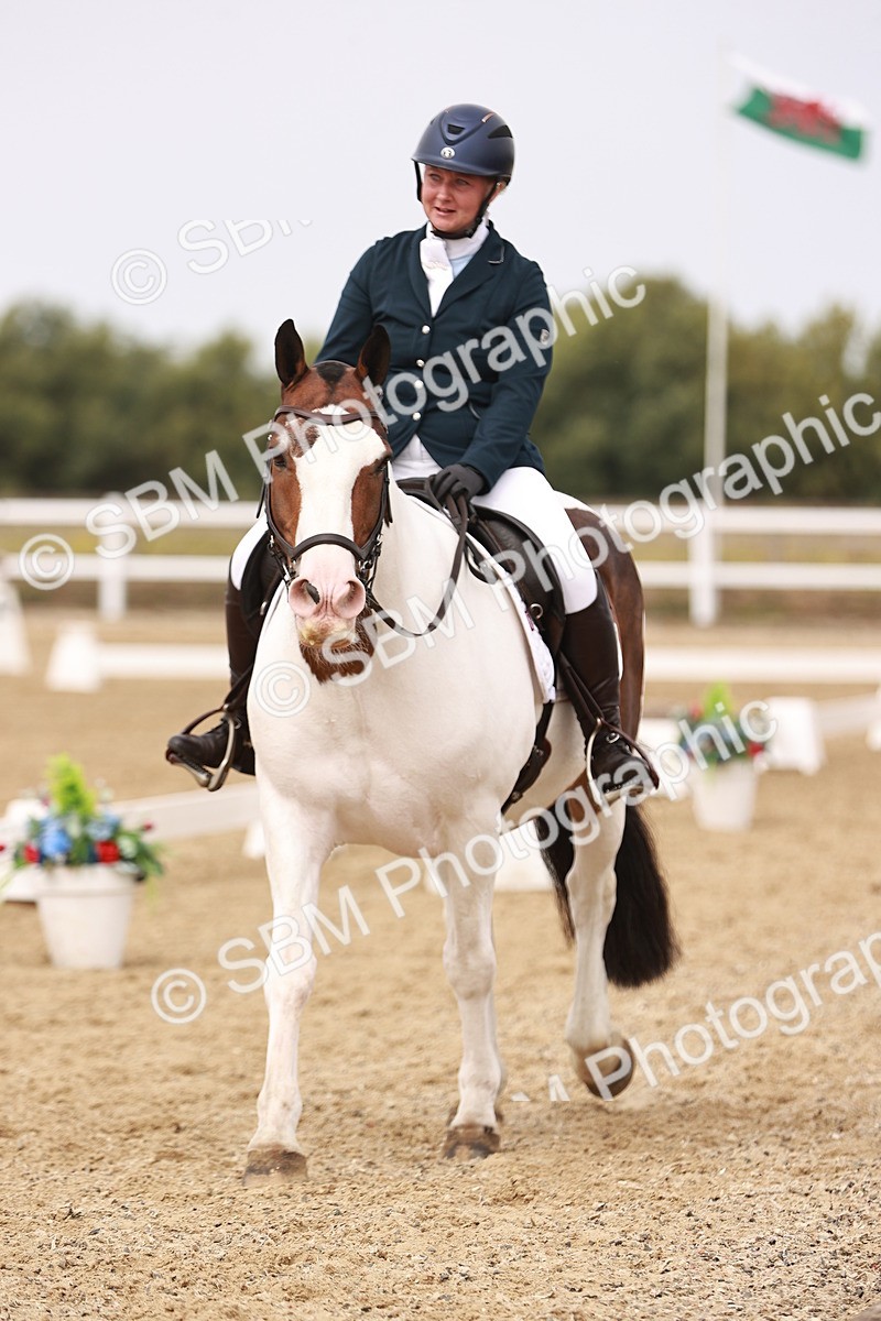 SBM_000742 - Class 1 - Prelim 5 - 10.40-11.36