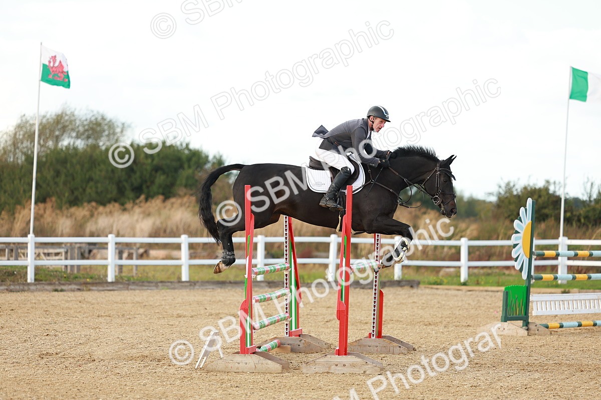 SBM_002135 - Class 5 - Senior Foxhunter - 1.20m