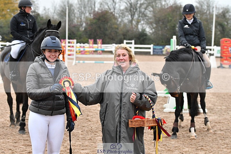 231112A-105302-03464 - Cls 17 Blue Chip Novice Winter Qualifier