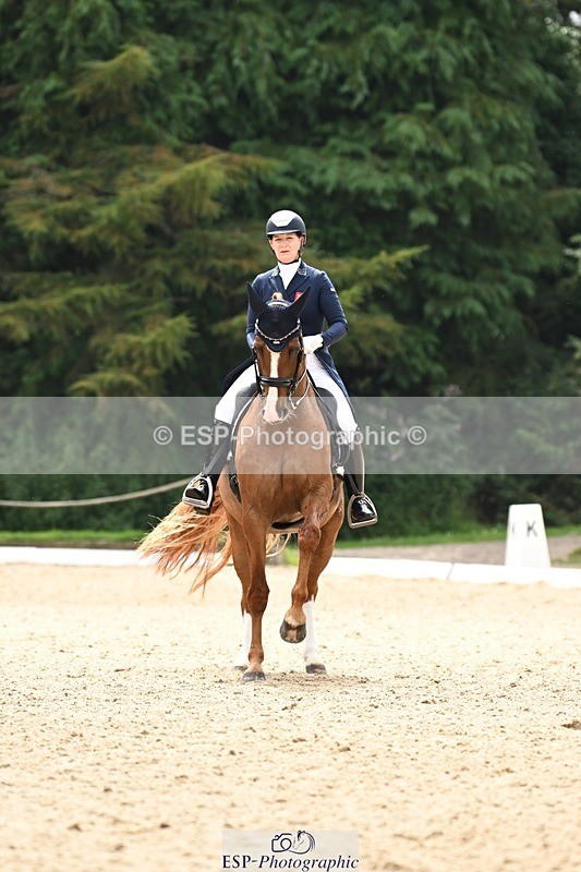 240811-135035-06197 - 139-Sara.Gallop-Jovano