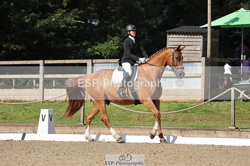 240719-094004-00211 - 264-Kate_Lewis-freeloader