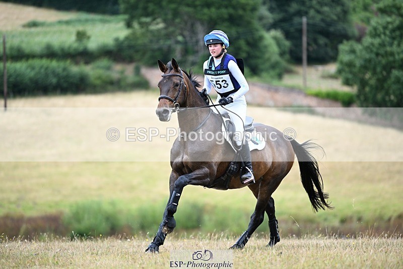 250803A-123602-13241 - M-553-Beatrice.Hayman-Joyce-ICONIC