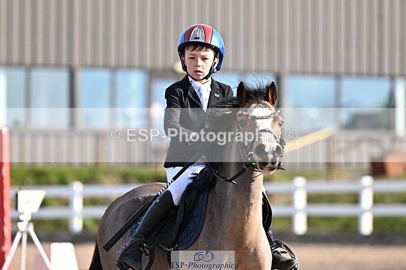 250308-091510-00870 - Cls 19-21 CR, Club and Schools 60cm