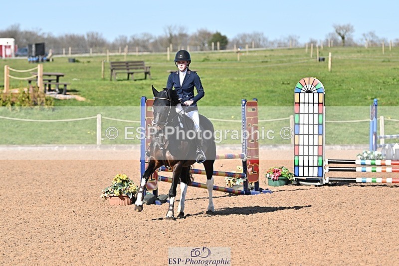 250401-162425-00067 - 60cm classes