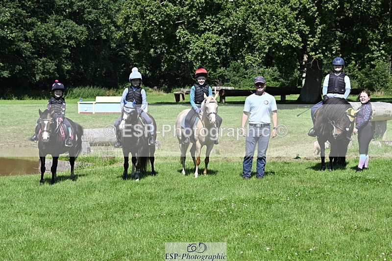 240728B-112850-01079 - Theo's Group XC