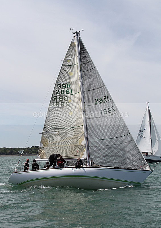 130601 GBR2881 IMG_7692 - ROUND THE ISLAND RACE - 1st June 2013
