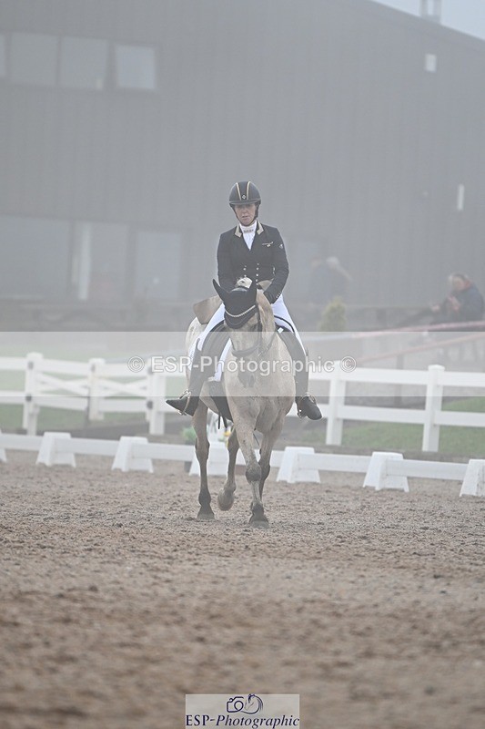 250907-151648-09313 - 128-Chantelle.Oliver-SymondsStadmorslow.Coffee.n.Cream