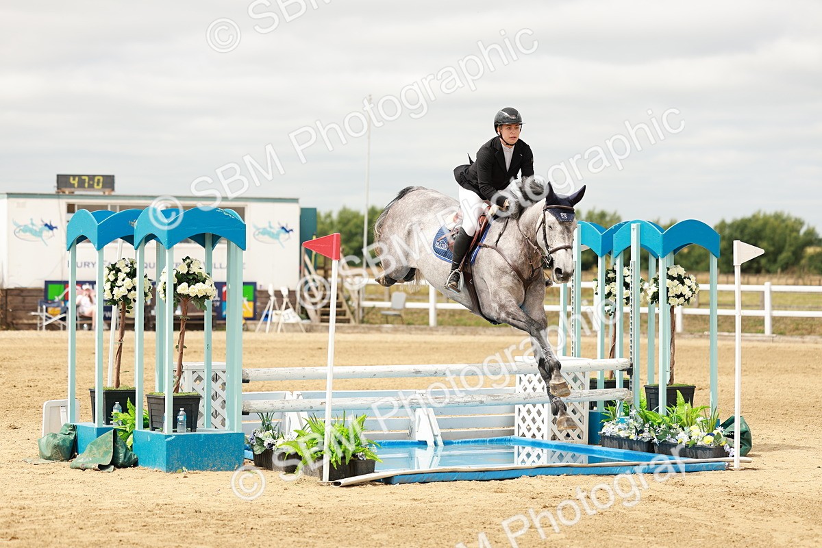 SBM_017400 - Class 21 - Senior Newcomers Championship 2d Rd