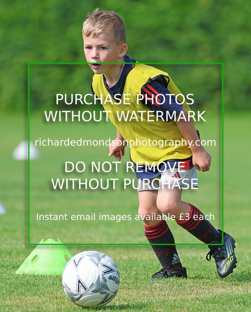 533A8327 - Kendal United Boys & Girls,Saturday minis (11/7/26)