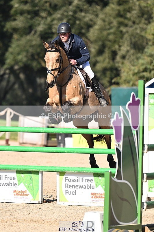 260321A-145253-01004 - 6 Foxhunter 1m 20 Open